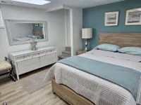 Spacious 2 Bedroom Apartment in Historic Downtown - 2 ดาว