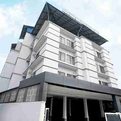 Shalom Residency Hotel Exterior