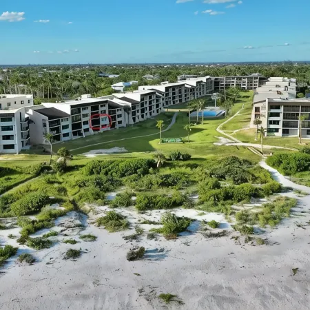 Gulf Front Sanibel Condo with Spectacular Views