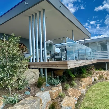 On Top of the World - Incredible Bay views with massive outdoor undercover deck