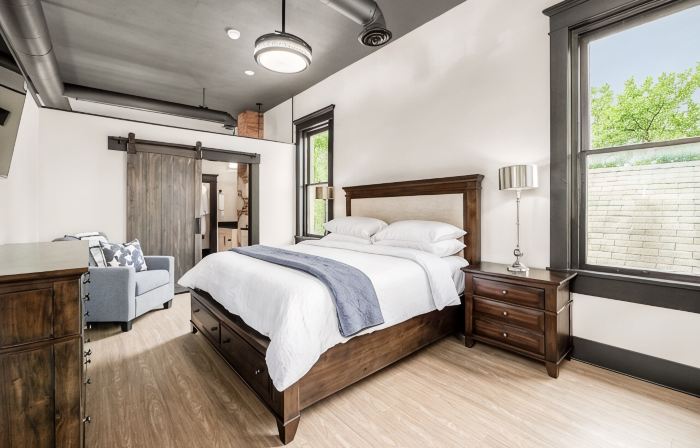 Industrial Style Loft With Access To Buckeye Lake!