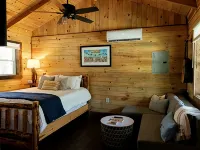 "Stars Hollow" Cozy Mini Cabin Stay - RRG Hotels in Wolfe County