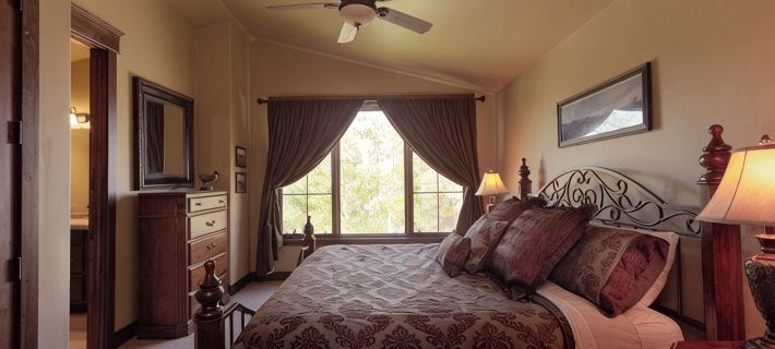 Gorgeous 4Br/4BA Home to Basecamp Your Mountain Adventures. Hotels in Fraser