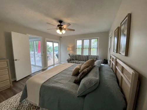 Little Buck Bungalow - Deerfield Lake View Home on Norris Lake - 3-Star