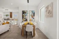 "Brillant Sunshine" SARASOTA.  Luxury POOL home built in 2023. Up to 18 guests - 4-نجوم