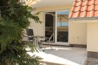 Apartment "Meine Auszeit", 2 adults + 1 infant, 1 bathroom, terrace, WLAN - Wi-Fi
