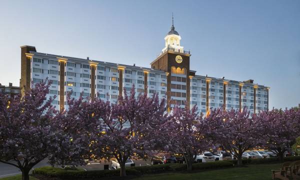 Garden City Hotel