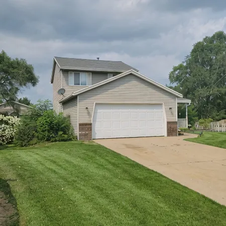 Cheerful 3 bedroom residential home