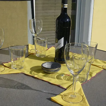 200 m to the natural beach, family friendly EC-apartment with terrace, W-Lan