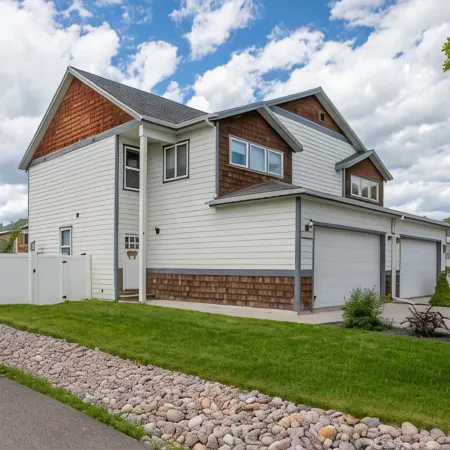Lone Pine Retreat - 3BR 3BA - With Hot Tub