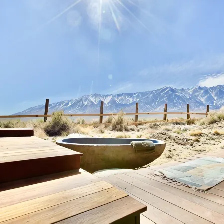 The LoneEast An Eastern Sierra wilderness retreat