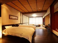 Hotel Kunitomi Suisenkaku - parking
