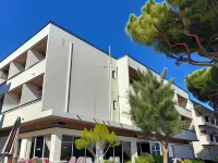 Phaethon Hotel Hotels near Ancient Agora