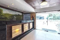 Hotel SMS Grand Inn - parking