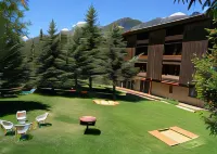 The Hostel - Hostels