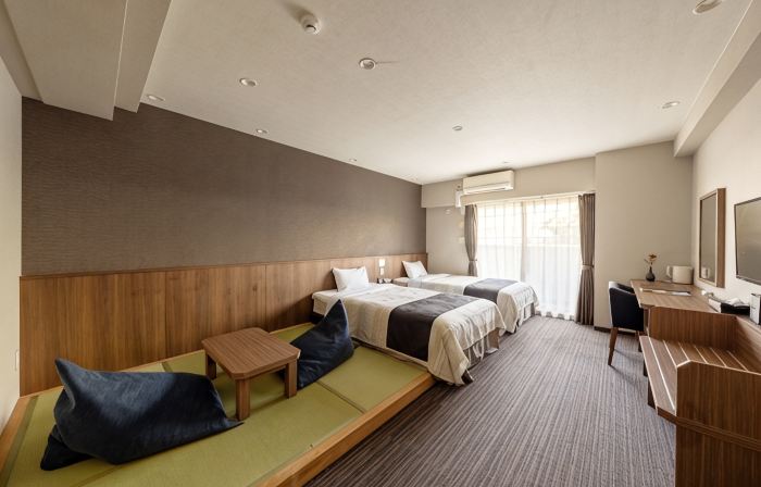 The Base Sakai Higashi Apartment Hotel