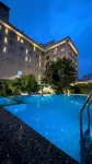 Pride Hotel Bhopal - piscina