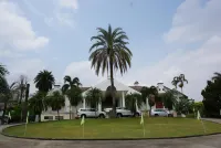 Korat Country Club Golf and Resort Hoteles en Pak Thong Chai