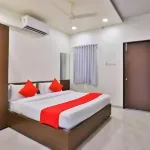 Saanvi Resort Bhavnagar Hotel di Bhavnagar