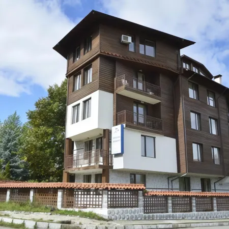 Family Complex Mountain Romance Apartments