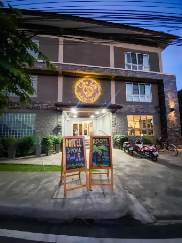 Cha Li's Family Hotel&Hostel