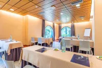 Jardín Milenio Hotels in Elche
