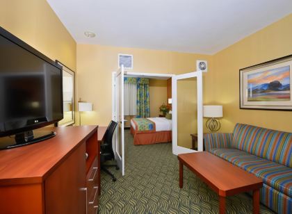 Best Western Plus Fresno Inn