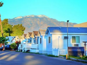 Palm Springs RV Resort