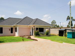 Lux Suites Eldoret Luxury Villas