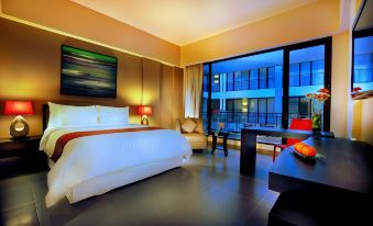 100 Sunset Kuta Hotel & Ballroom