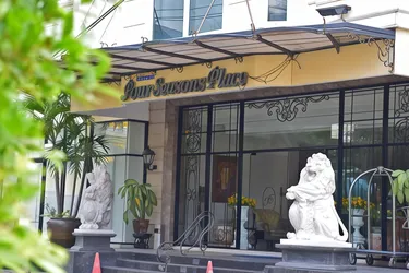 รูปภาพของโฟร์ซีซั่นส์เพลส