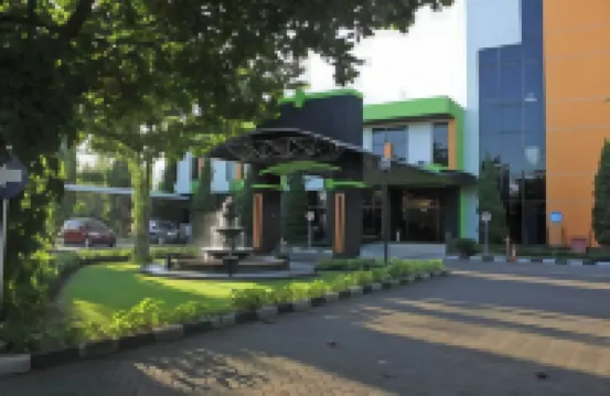 Hotel MM UGM Hotel dekat Masjid Kampus UGM