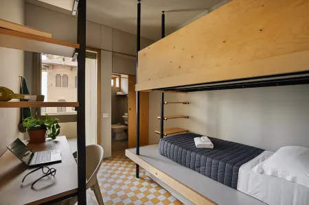 'Re-Dama Hostel