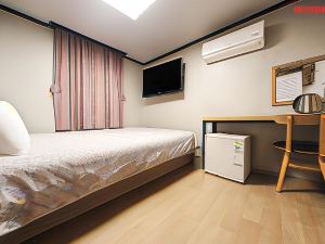 Insadong R Guesthouse