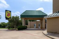 Super 8 by Wyndham Garland/Rowlett/East Dallas Area Các khách sạn ở Garland