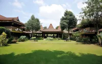 Pondok Tingal Borobudur Hotels in Wanurejo