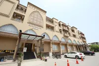 Safari Club 4 Hotel a Rawalpindi