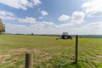 Beautiful Country Cottage for up to 8 people