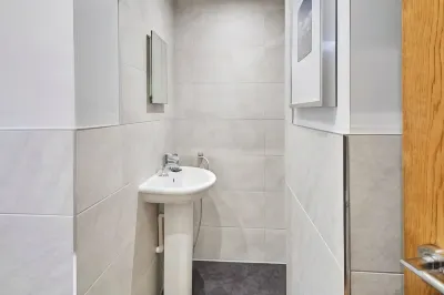 Host & Stay - Millers Coach House