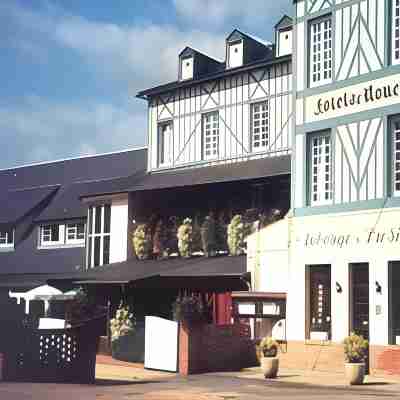 Logis l'Auberge du Président Hotel Exterior