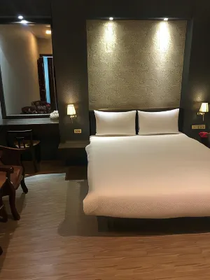 Baseball Hotel