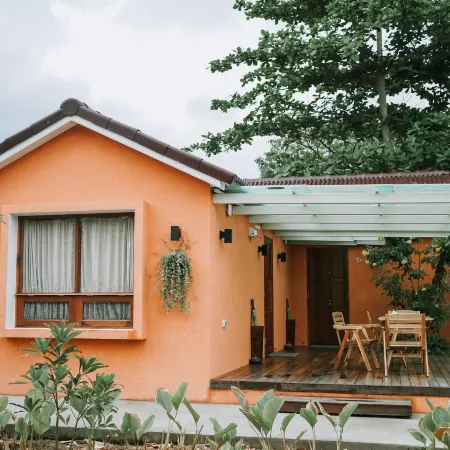 The Little White Bird Traveller Hostel