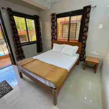 The Phoenix Villa Rooms