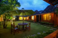 Cempaka Villa Hotels near Borobudur Temple