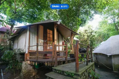 Oak Tree Glamping Resort