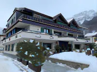 Hotel Alù Mountain Design Hotel in zona Rino Sport di Flavio dei Cas & C. Sas