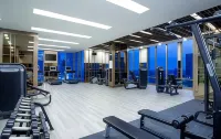 Platinum Hotel Tunjungan Surabaya - Gym