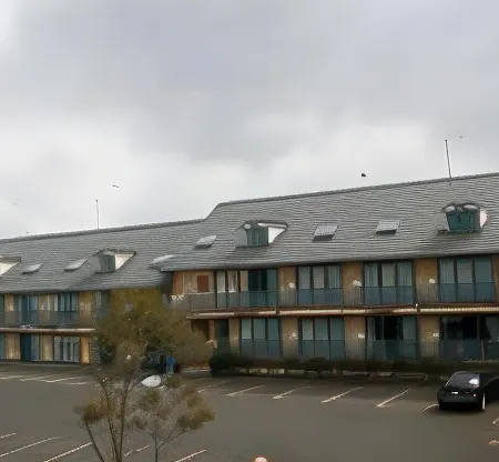 Rayland Motel Отели рядом с достопримечательностью «Тематический парк Конец Радуги»