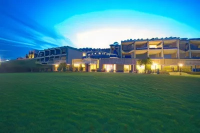 Aregai Marina Hotel & Residence