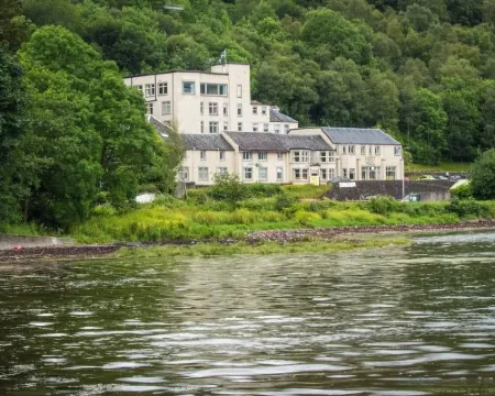 Loch Long Hotel Hotels in Arrochar